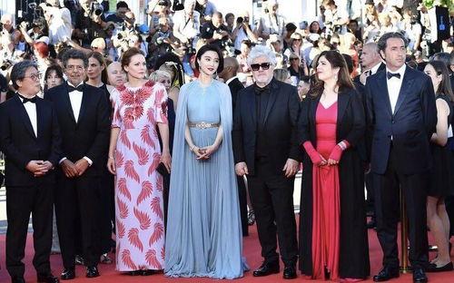 娱乐圈全员吃瓜文,揭秘明星背后的秘密与八卦